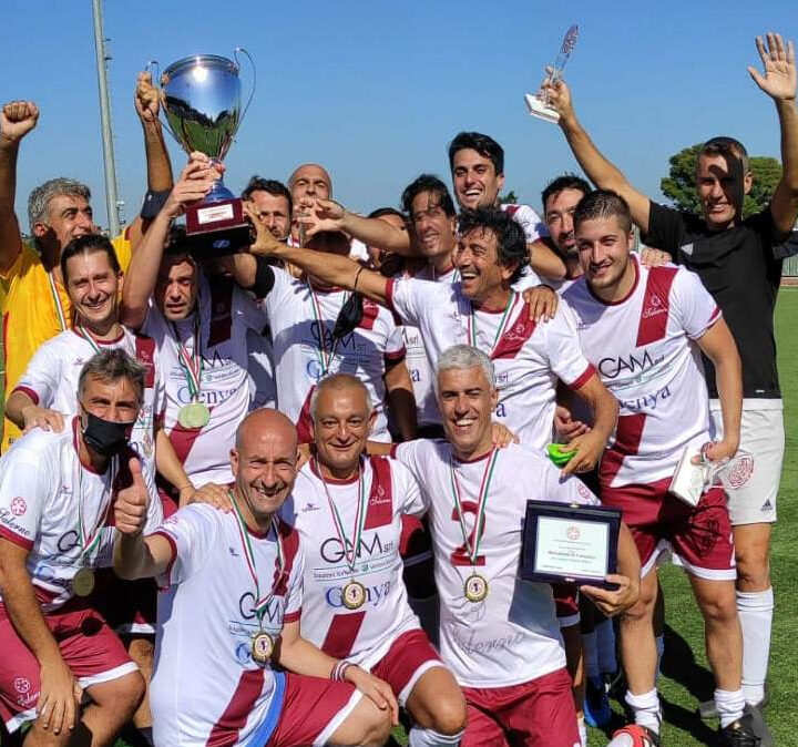 Calcio: Odcec Salerno conquista la Coppa Italia